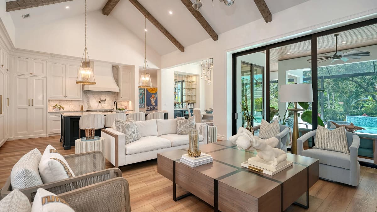 Landings Charm photo 14
