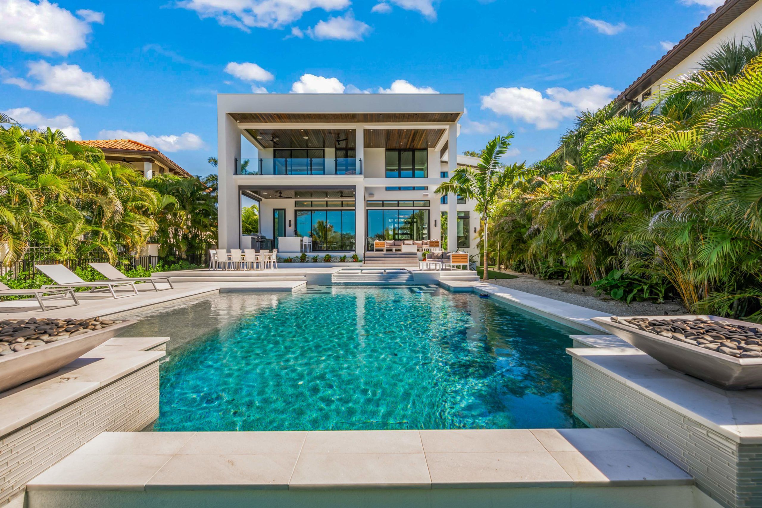 custom construction company